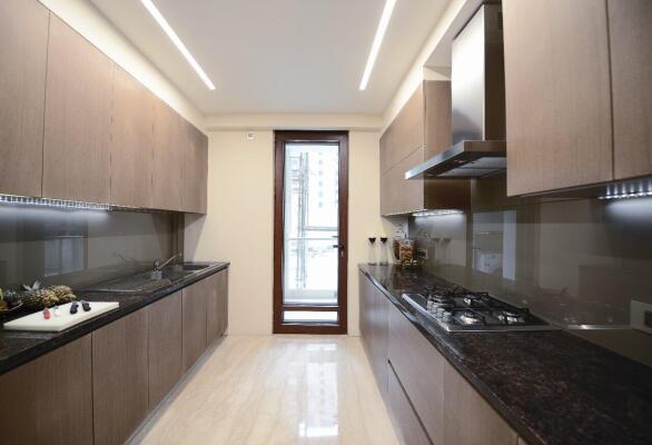 4 BHK Flat in Sector 50, Noida