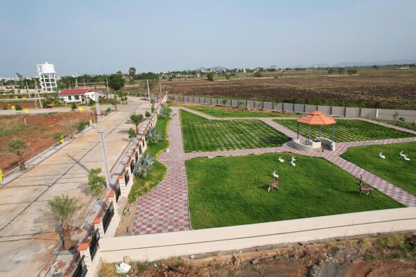 Residential land / Plot in Tadepalli, Vijayawada