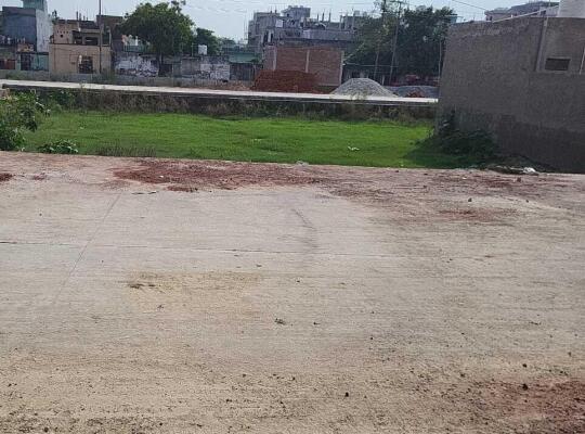 Residential land / Plot in Surajpur, Greater Noida
