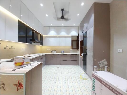 4 BHK Independent Builder Floor in Sector 23 Rohini, Delhi