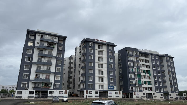 3 BHK Flat in Friends Colony, Nagpur