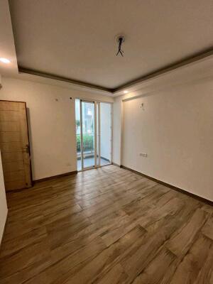 2 BHK Flat in Sector Chi 5, Greater Noida
