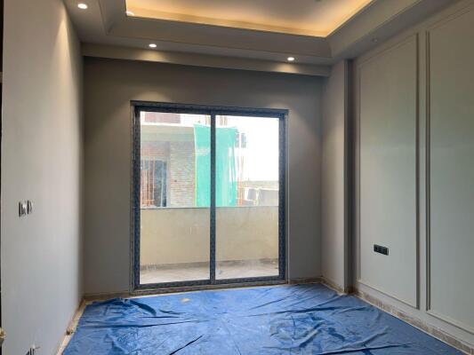 4 BHK Independent Builder Floor in Green Park Extension, Delhi