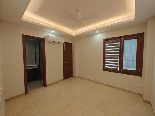 3 BHK Builder Floor in Vivek Vihar Phase 1, Delhi