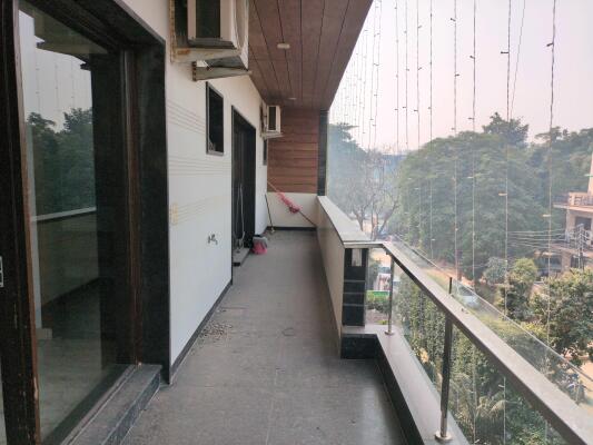 5 BHK Builder Floor in Sector 23A, Gurgaon