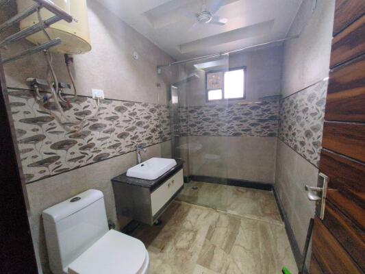 5 BHK Builder Floor in Sector 23A, Gurgaon