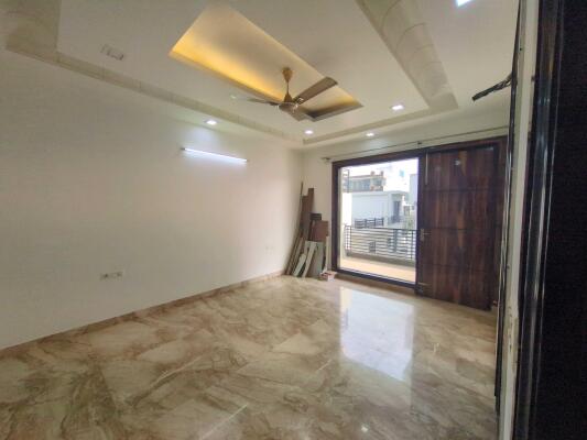 5 BHK Builder Floor in Sector 23A, Gurgaon