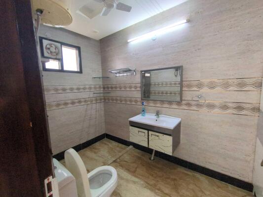 5 BHK Builder Floor in Sector 23A, Gurgaon