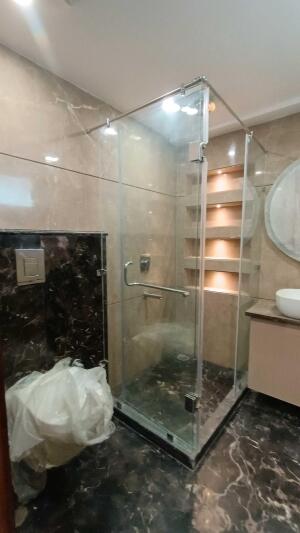 4 BHK Independent Builder Floor in DLF Phase 4, Gurgaon