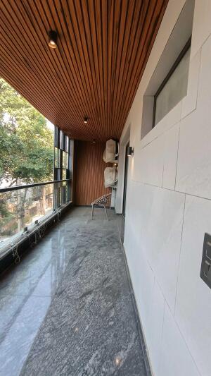 4 BHK Independent Builder Floor in DLF Phase 4, Gurgaon