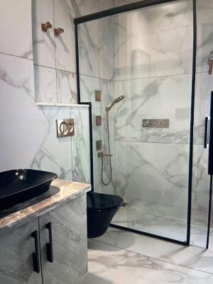 4 BHK Independent Builder Floor in South City 1, Gurgaon