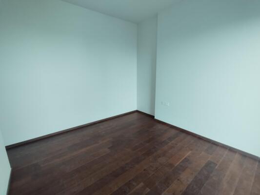 2 BHK Flat in Mahalaxmi, Mumbai