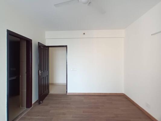 3 BHK Flat in Sector 110, Noida