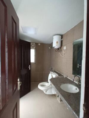 3 BHK Flat in Sector 110, Noida
