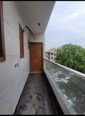 3 BHK Independent Builder Floor in Sector 25 Rohini, Delhi