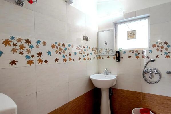 1 BHK Flat in Mukteshwar, Nainital