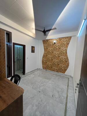 3 BHK Independent Builder Floor in Niti Khand 2, Ghaziabad