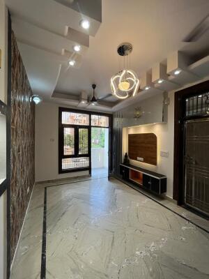 3 BHK Independent Builder Floor in Niti Khand 2, Ghaziabad