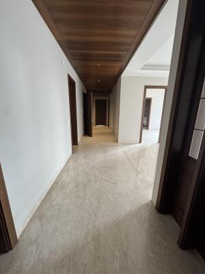4 BHK Independent Builder Floor in Nehru Place, Delhi