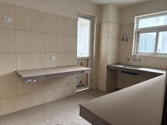 4 BHK Flat in Sector 110, Noida