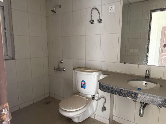 4 BHK Flat in Sector 110, Noida