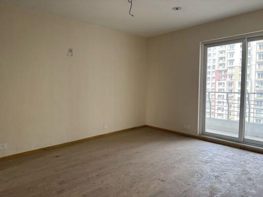 4 BHK Flat in Sector 110, Noida