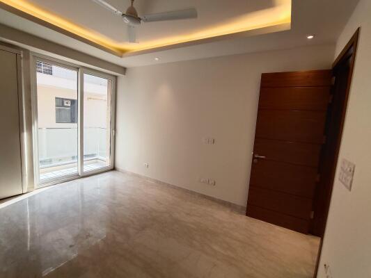 4 BHK Independent Builder Floor in Anand Niketan, Delhi