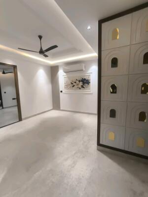 3 BHK Independent Builder Floor in Greenfield Colony, Faridabad