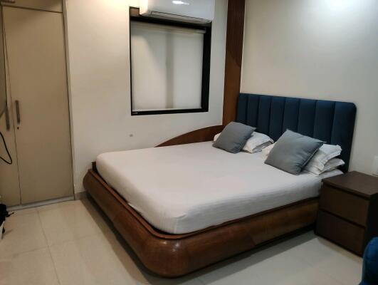 3 BHK Flat in Juhu, Mumbai