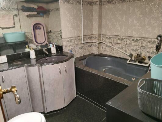 3 BHK Flat in Juhu, Mumbai