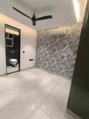 3 BHK Independent Builder Floor in Greenfield Colony, Faridabad