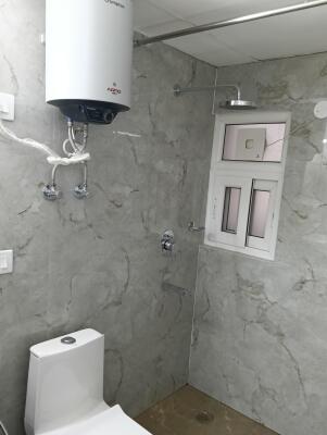 2 BHK Flat in Sector 46, Noida