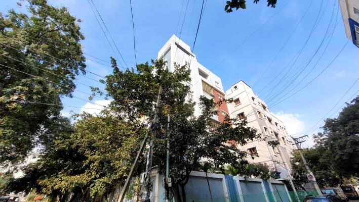 3 BHK Flat in Pragathi Nagar, Hyderabad