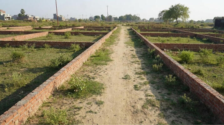 Residential land / Plot in Jhalwa, Allahabad