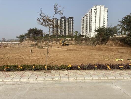 Residential land / Plot in Panchkula Extension