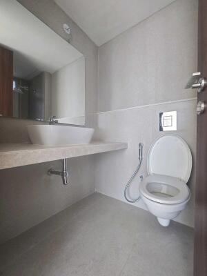 2 BHK Flat in Pokhran 2, Thane