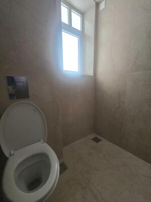 2 BHK Flat in Pokhran 2, Thane