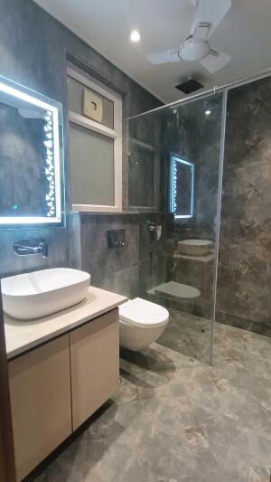 4 BHK Independent Builder Floor in DLF Phase 2, Gurgaon