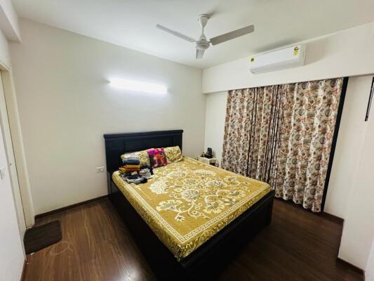 2 BHK Flat in Sector 68, Gurgaon