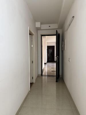 2 BHK Flat in Sector 68, Gurgaon