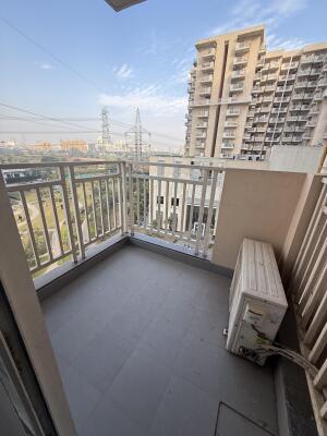 2 BHK Flat in Sector 68, Gurgaon