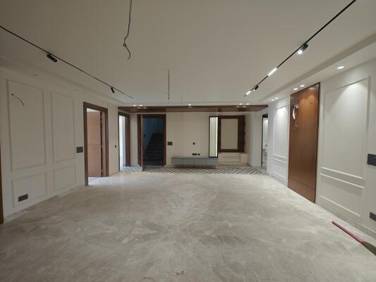 4 BHK Independent Builder Floor in Palam Vihar, Gurgaon