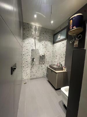 5 Bedroom House in Model Town Extension, Ludhiana
