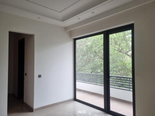 4 BHK Independent Builder Floor in Green Park Extension, Delhi