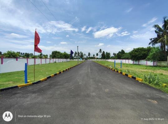 Residential land / Plot in Varadharajapuram, Chennai