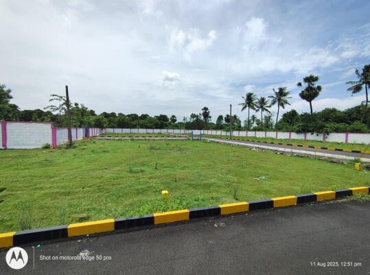 Residential land / Plot in Varadharajapuram, Chennai