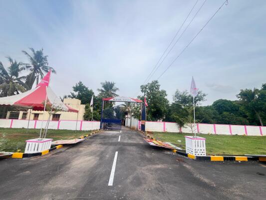 Residential land / Plot in Varadharajapuram, Chennai