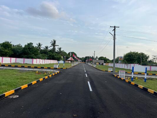 Residential land / Plot in Varadharajapuram, Chennai