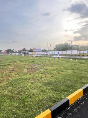 Residential land / Plot in Varadharajapuram, Chennai