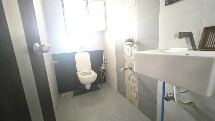 2 BHK Flat in Chembur, Mumbai